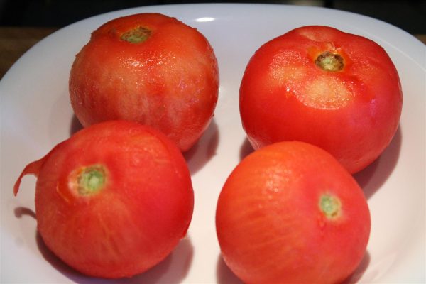 Tomaten schälen